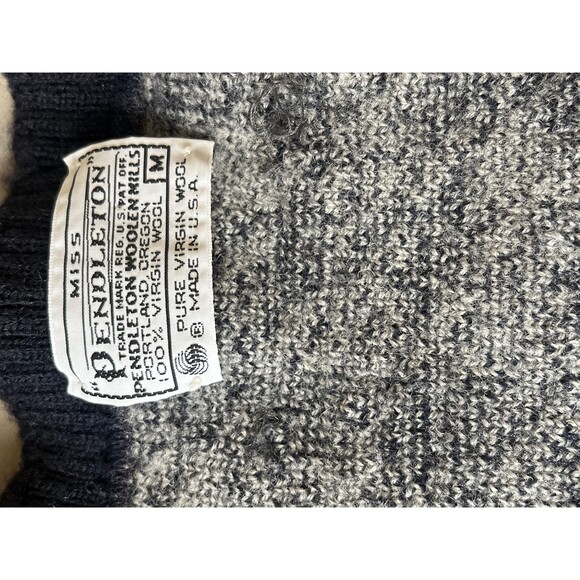 Pendleton Sweater Vest Upcycled Embroidered Eco Clothing Size Small - Picture 9 of 9